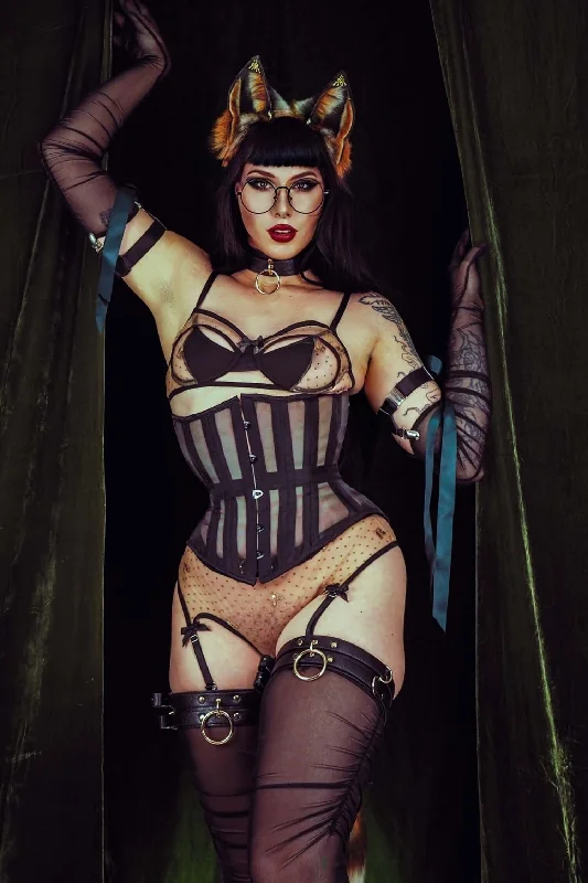 Anti - chafe bustiers for comfortable movementArtemis Hourglass Silhouette Corset in Black Mesh Anti - chafe bustiers for comfortable movementArtemis Hourglass Silhouette Corset in Black Mesh