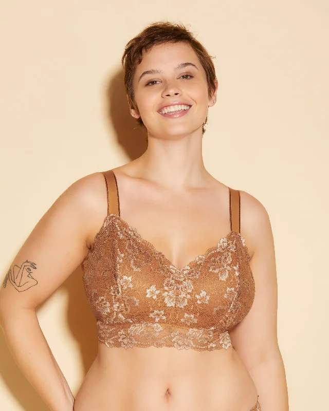 Women's bras with a seamless constructionBralette Super Curvy A Corpetto