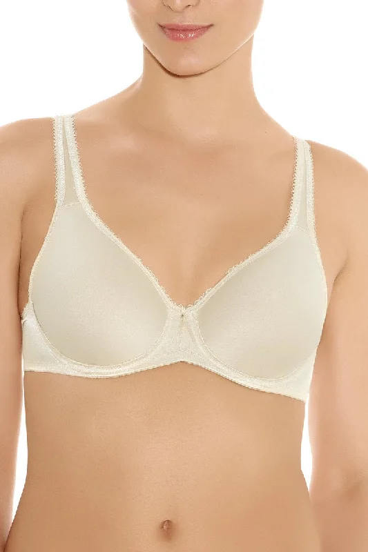 Women's Calvin Klein bras for different cup sizesWacoal Basic Beauty Contour Spacer Full Figure Underwire Bra, Ivory Women's Calvin Klein bras for different cup sizesWacoal Basic Beauty Contour Spacer Full Figure Underwire Bra, Ivory