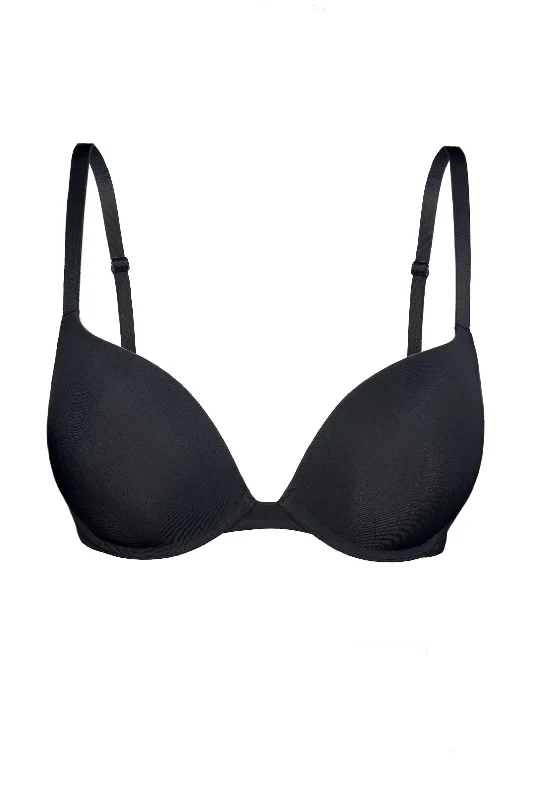 Bra with a plus - size back - closure for a secure fit​ Abby black push-up bra