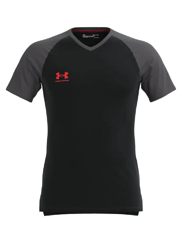 Push - up bras to add cleavage and lift​ Under Amour Accelerate Tee 1373302