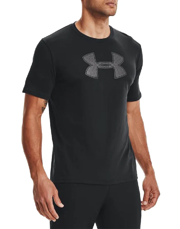 Bra with a contour memory foam cup for a natural look​ Under Armour Big LOGO SS 1329583