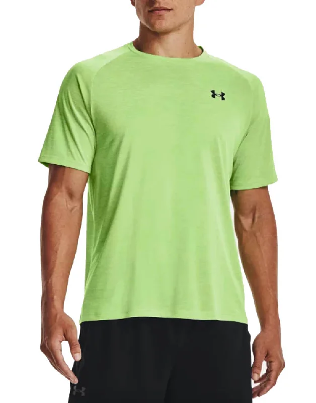 Bra with a mesh panel for added breathability​ Under Armour Tech Tee 1326413