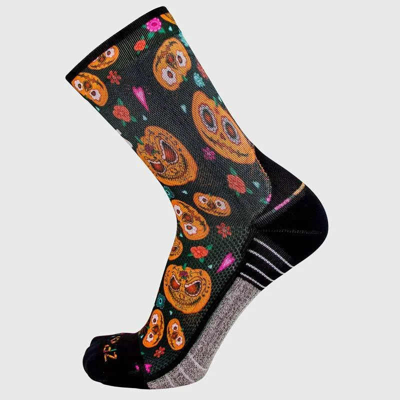 Women's sheer over - the - knee socks for a sexy appealPumpkins Socks (Mini-Crew)