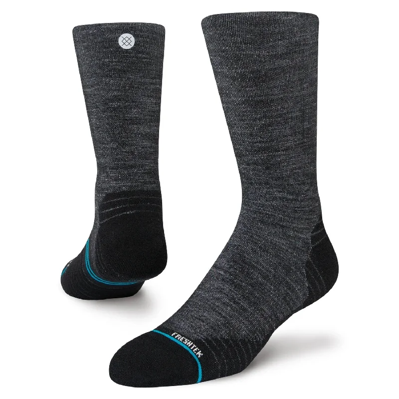 Women's quick - dry socks for water activitiesStance Socks | Light Cushion | Crew Length | Run Light Black