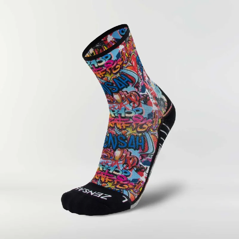 Women's arch - support socks for better comfortStreet Art Socks (Mini-Crew)