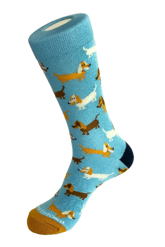 Women's cable - knit ankle socks for a cozy styleWEINER DOG